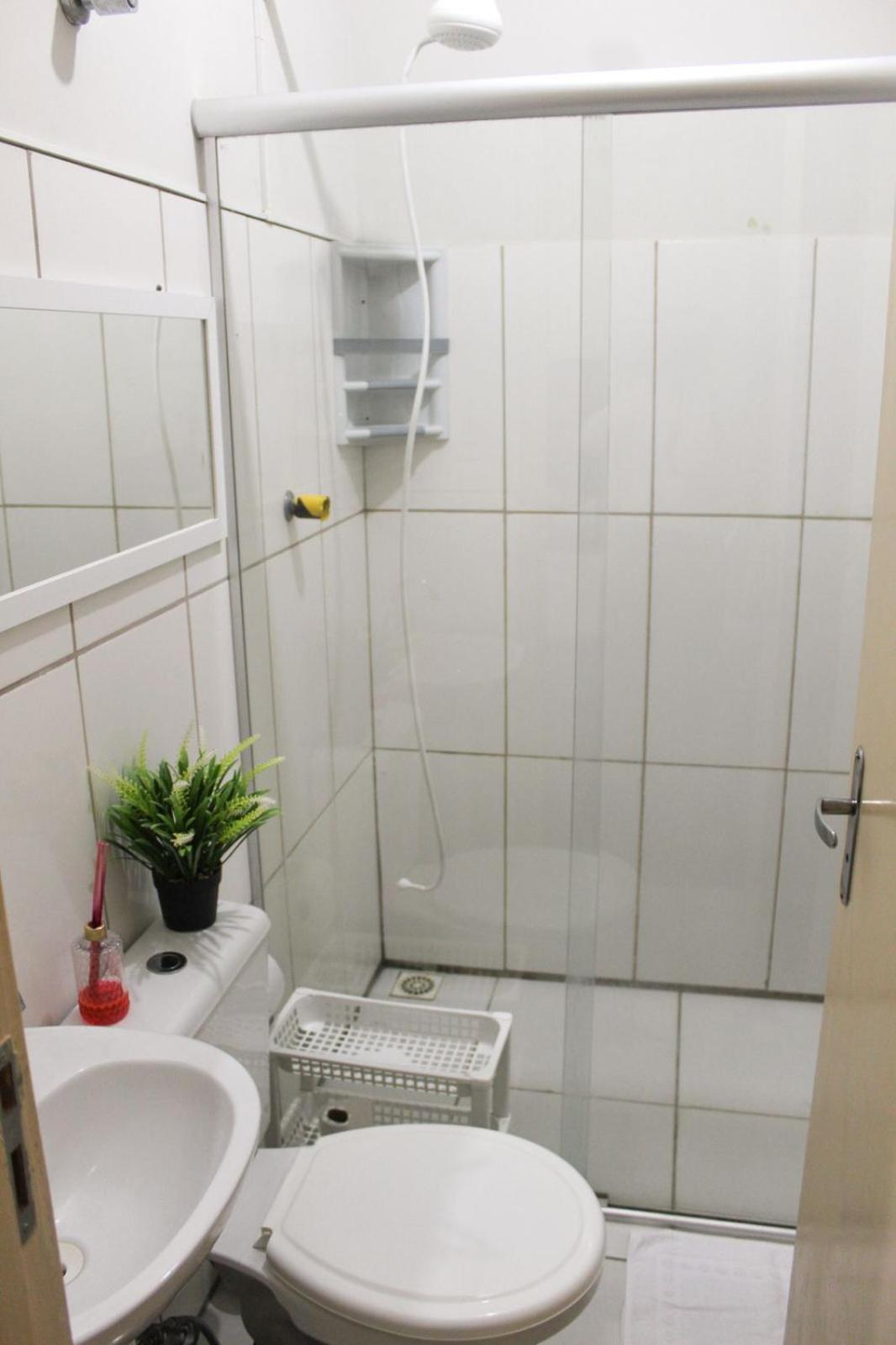 Kitnet Moderna, Confortavel , Climatizada E Linda 7A Montes Claros Exterior photo
